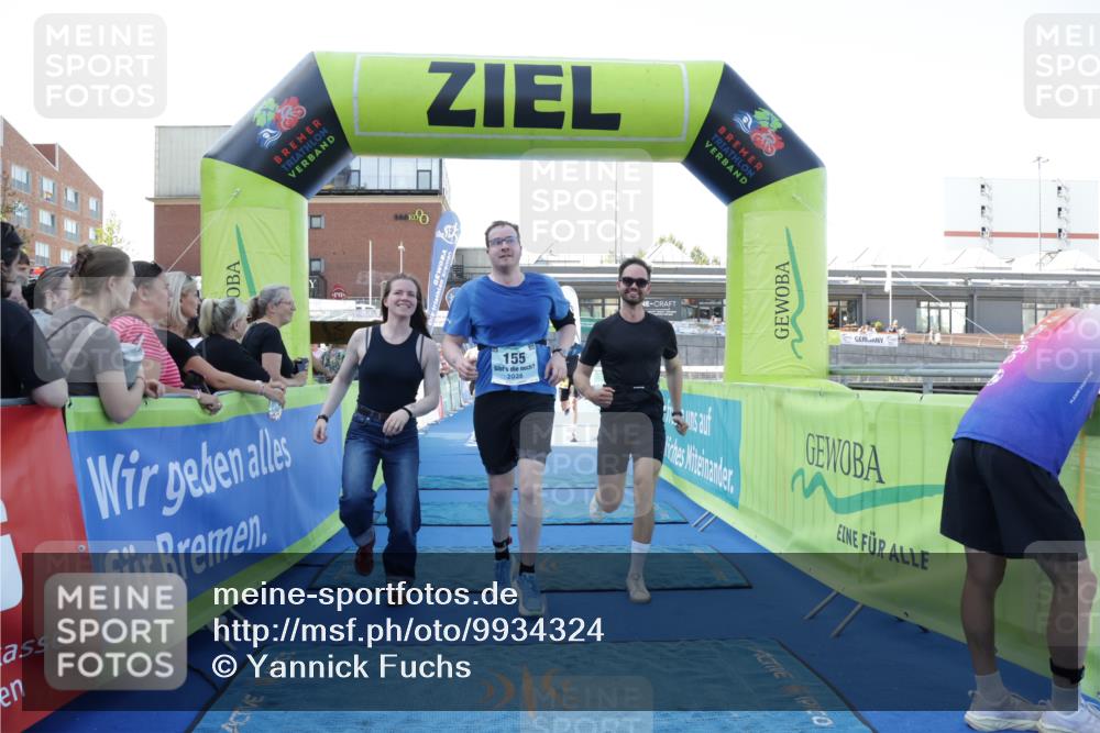 09.08.2026 - GEWOBA Citytriathlon Bremen Yannick Fuchs http://msf.ph/oto/9934324 09.08.2026 11:34:30 Ziel 83, 155, 299 meine-sportfotos.de
