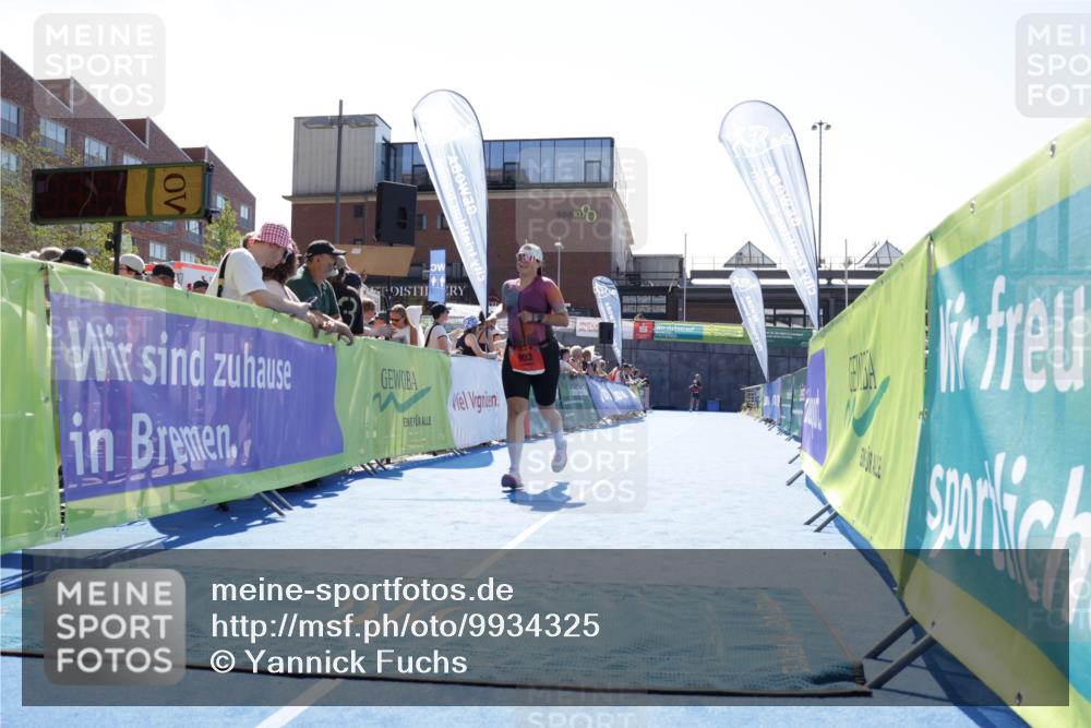 09.08.2026 - GEWOBA Citytriathlon Bremen Yannick Fuchs http://msf.ph/oto/9934325 09.08.2026 14:36:42 Ziel 902 meine-sportfotos.de