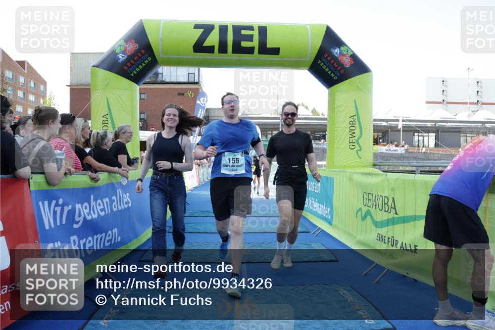 09.08.2026 - GEWOBA Citytriathlon Bremen Yannick Fuchs http://msf.ph/oto/9934326 09.08.2026 11:34:30 Ziel 83, 155, 299 meine-sportfotos.de