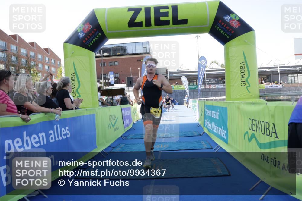 09.08.2026 - GEWOBA Citytriathlon Bremen Yannick Fuchs http://msf.ph/oto/9934367 09.08.2026 11:35:00 Ziel 195, 289, 324 meine-sportfotos.de