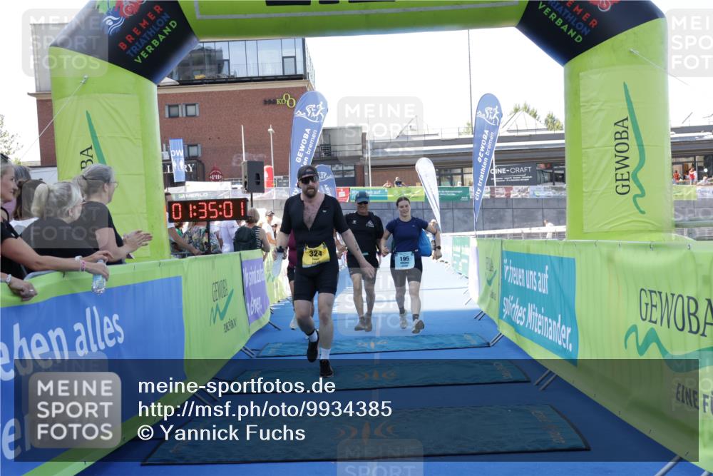 09.08.2026 - GEWOBA Citytriathlon Bremen Yannick Fuchs http://msf.ph/oto/9934385 09.08.2026 11:35:05 Ziel 195, 324 meine-sportfotos.de