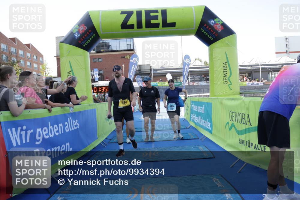 09.08.2026 - GEWOBA Citytriathlon Bremen Yannick Fuchs http://msf.ph/oto/9934394 09.08.2026 11:35:07 Ziel 195, 324, 403 meine-sportfotos.de