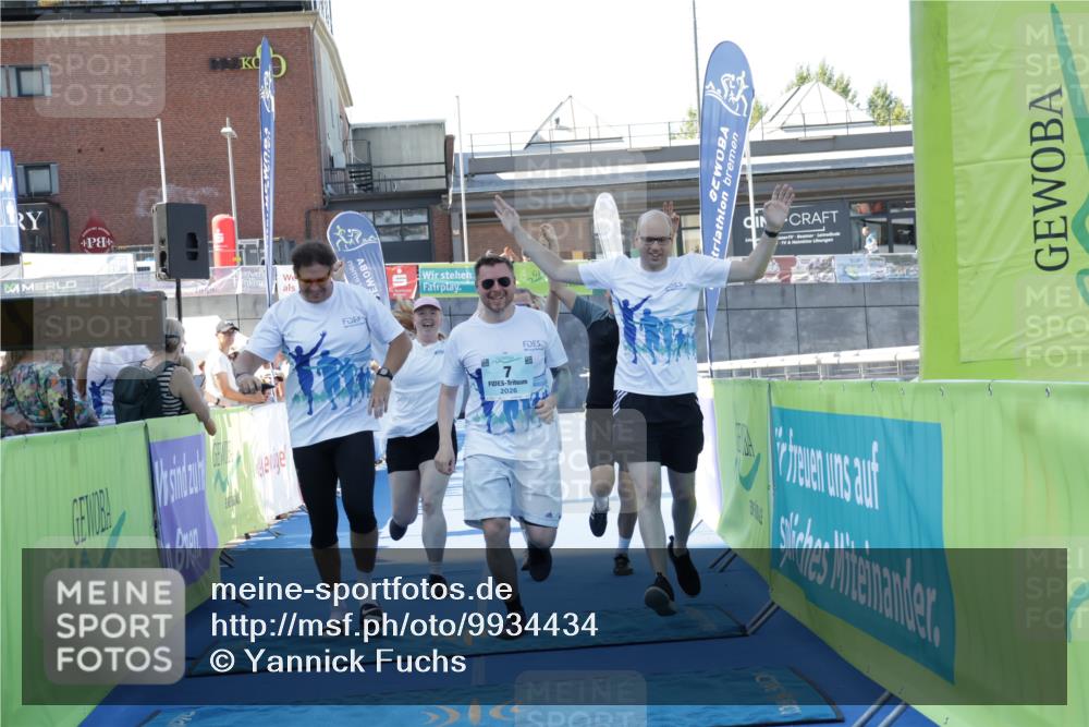 09.08.2026 - GEWOBA Citytriathlon Bremen Yannick Fuchs http://msf.ph/oto/9934434 09.08.2026 11:35:21 Ziel 7, 183, 187 meine-sportfotos.de