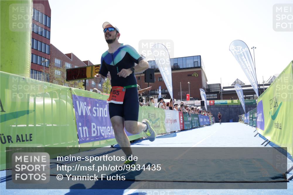 09.08.2026 - GEWOBA Citytriathlon Bremen Yannick Fuchs http://msf.ph/oto/9934435 09.08.2026 14:37:58 Ziel 655 meine-sportfotos.de