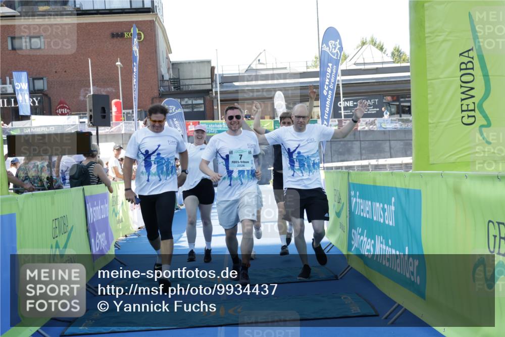 09.08.2026 - GEWOBA Citytriathlon Bremen Yannick Fuchs http://msf.ph/oto/9934437 09.08.2026 11:35:21 Ziel 7, 183, 187 meine-sportfotos.de