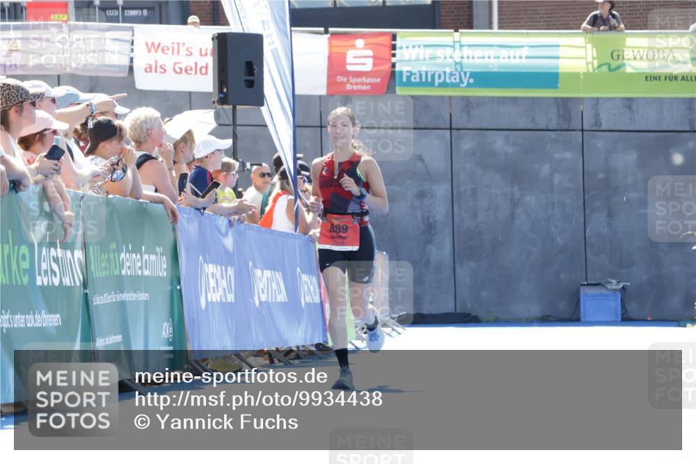 09.08.2026 - GEWOBA Citytriathlon Bremen Yannick Fuchs http://msf.ph/oto/9934438 09.08.2026 14:38:02 Ziel 655, 889 meine-sportfotos.de