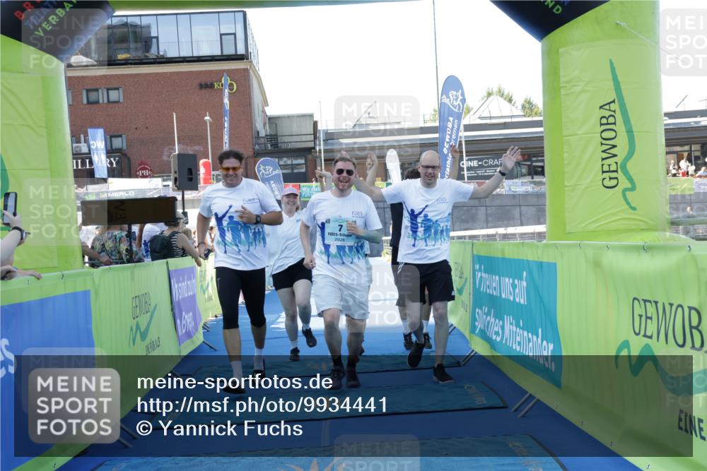 09.08.2026 - GEWOBA Citytriathlon Bremen Yannick Fuchs http://msf.ph/oto/9934441 09.08.2026 11:35:22 Ziel 7, 183, 187 meine-sportfotos.de