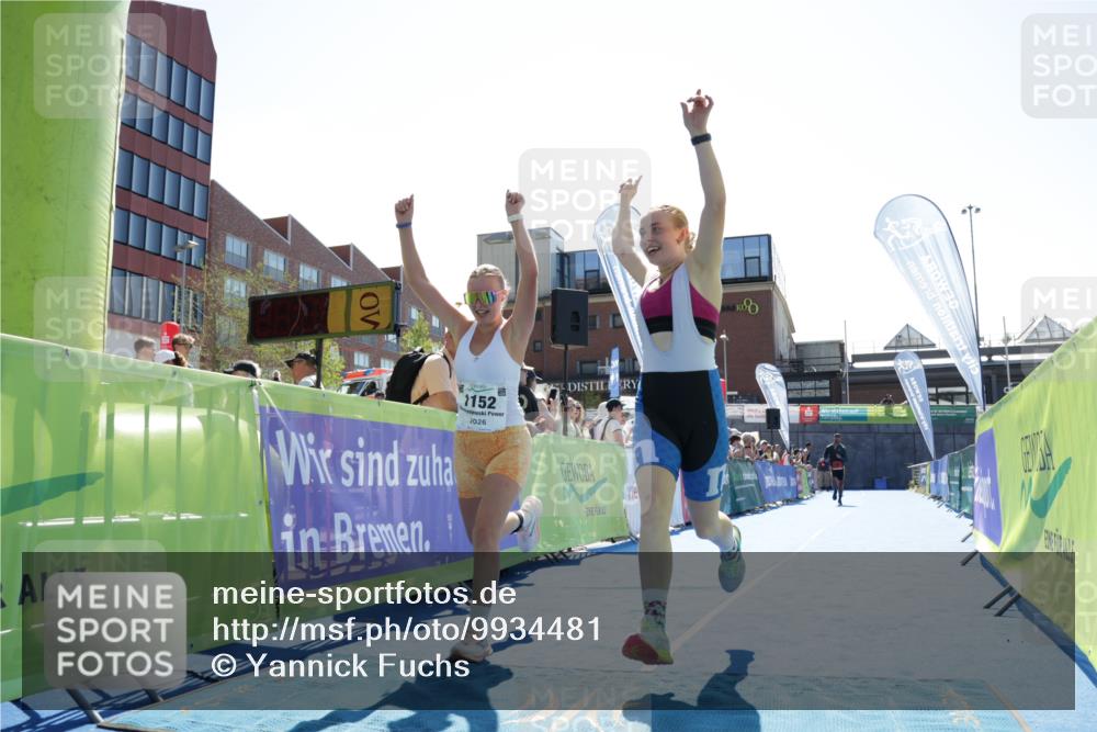 09.08.2026 - GEWOBA Citytriathlon Bremen Yannick Fuchs http://msf.ph/oto/9934481 09.08.2026 14:38:22 Ziel 653, 656, 1152 meine-sportfotos.de