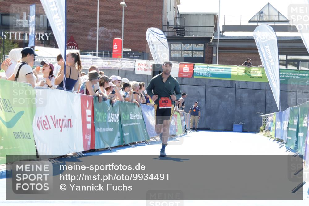 09.08.2026 - GEWOBA Citytriathlon Bremen Yannick Fuchs http://msf.ph/oto/9934491 09.08.2026 14:38:25 Ziel 653, 1152 meine-sportfotos.de