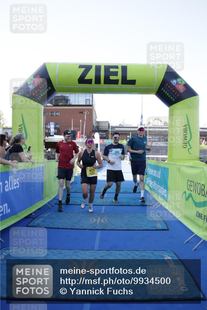 09.08.2026 - GEWOBA Citytriathlon Bremen Yannick Fuchs http://msf.ph/oto/9934500 09.08.2026 11:35:50 Ziel 123, 473 meine-sportfotos.de
