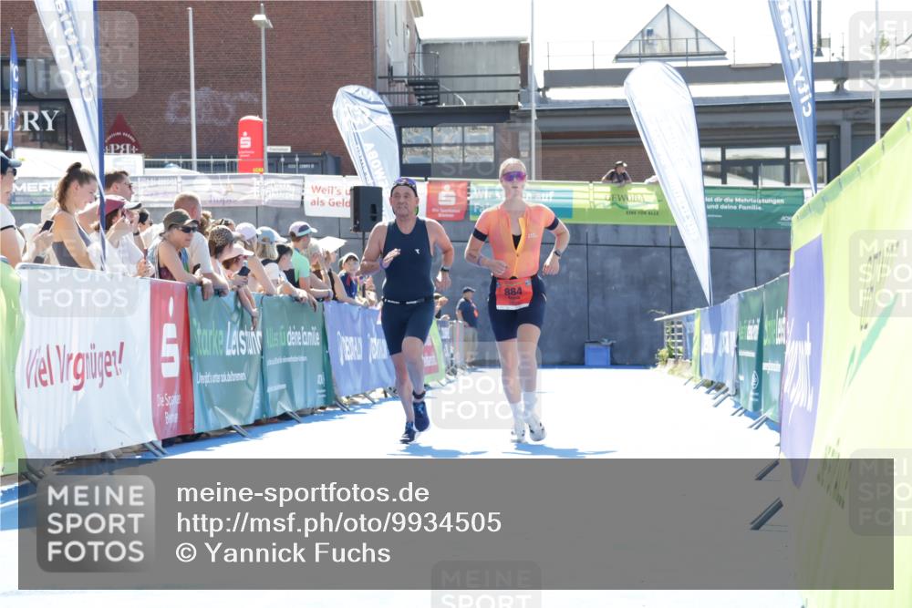 09.08.2026 - GEWOBA Citytriathlon Bremen Yannick Fuchs http://msf.ph/oto/9934505 09.08.2026 14:38:39 Ziel 855, 884 meine-sportfotos.de