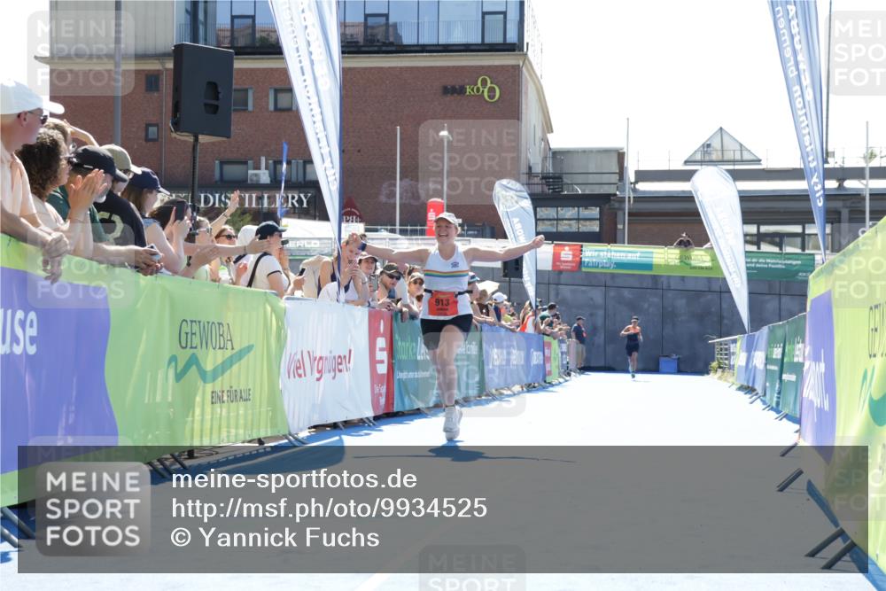 09.08.2026 - GEWOBA Citytriathlon Bremen Yannick Fuchs http://msf.ph/oto/9934525 09.08.2026 14:38:44 Ziel 855, 884, 913 meine-sportfotos.de