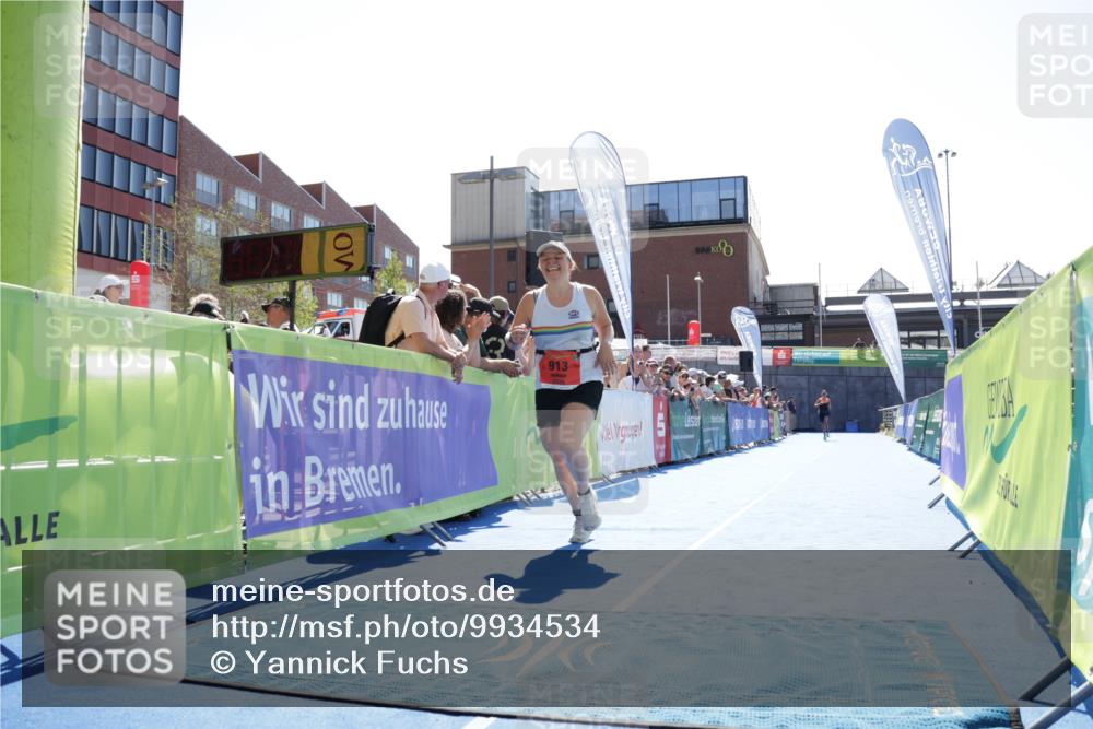 09.08.2026 - GEWOBA Citytriathlon Bremen Yannick Fuchs http://msf.ph/oto/9934534 09.08.2026 14:38:45 Ziel 855, 884, 913 meine-sportfotos.de