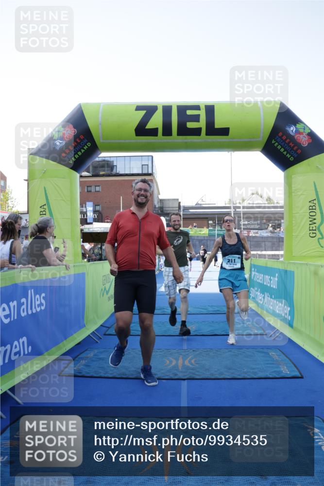 09.08.2026 - GEWOBA Citytriathlon Bremen Yannick Fuchs http://msf.ph/oto/9934535 09.08.2026 11:35:57 Ziel 87, 211, 448 meine-sportfotos.de