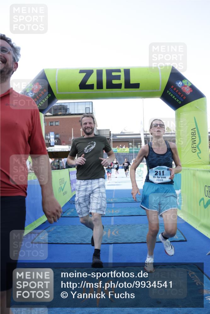 09.08.2026 - GEWOBA Citytriathlon Bremen Yannick Fuchs http://msf.ph/oto/9934541 09.08.2026 11:35:58 Ziel 87, 211, 448 meine-sportfotos.de