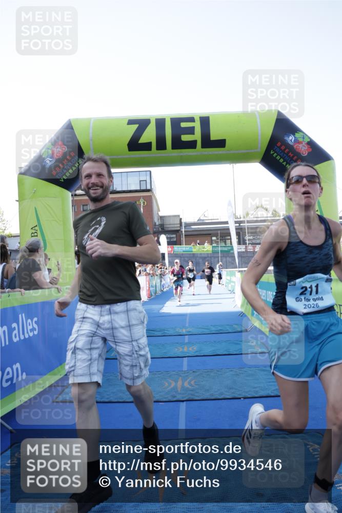 09.08.2026 - GEWOBA Citytriathlon Bremen Yannick Fuchs http://msf.ph/oto/9934546 09.08.2026 11:35:58 Ziel 87, 211, 448 meine-sportfotos.de