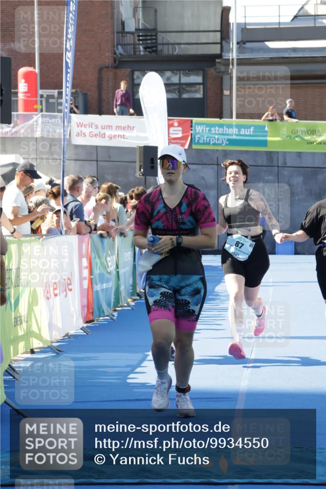 09.08.2026 - GEWOBA Citytriathlon Bremen Yannick Fuchs http://msf.ph/oto/9934550 09.08.2026 11:35:59 Ziel 87, 211, 448 meine-sportfotos.de
