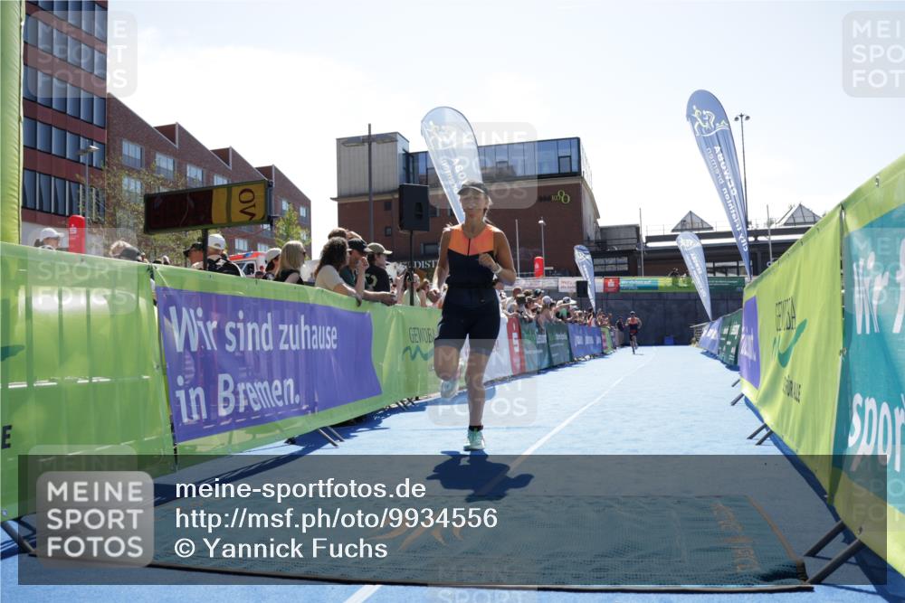 09.08.2026 - GEWOBA Citytriathlon Bremen Yannick Fuchs http://msf.ph/oto/9934556 09.08.2026 14:38:51 Ziel 887 meine-sportfotos.de