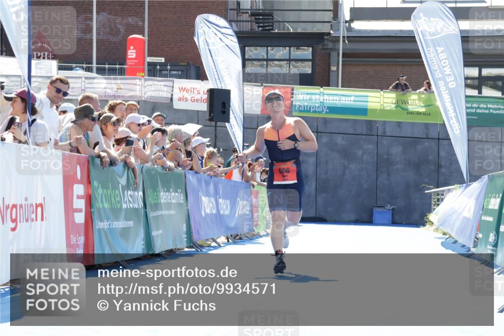 09.08.2026 - GEWOBA Citytriathlon Bremen Yannick Fuchs http://msf.ph/oto/9934571 09.08.2026 14:38:55 Ziel 606, 887 meine-sportfotos.de