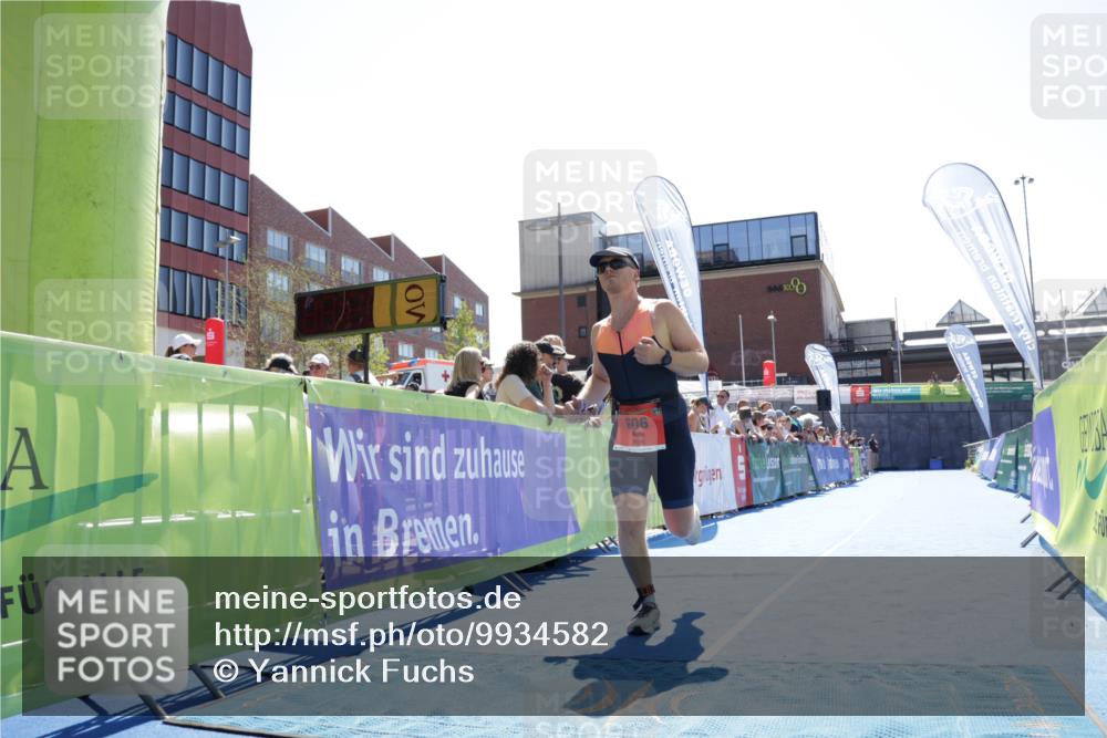 09.08.2026 - GEWOBA Citytriathlon Bremen Yannick Fuchs http://msf.ph/oto/9934582 09.08.2026 14:38:59 Ziel 606 meine-sportfotos.de