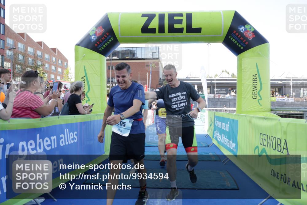09.08.2026 - GEWOBA Citytriathlon Bremen Yannick Fuchs http://msf.ph/oto/9934594 09.08.2026 11:36:15 Ziel 41, 205, 330 meine-sportfotos.de