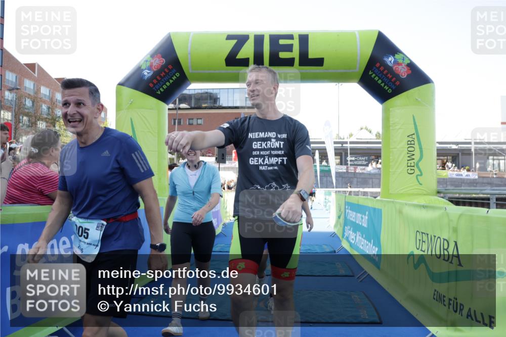09.08.2026 - GEWOBA Citytriathlon Bremen Yannick Fuchs http://msf.ph/oto/9934601 09.08.2026 11:36:16 Ziel 41, 205, 330 meine-sportfotos.de