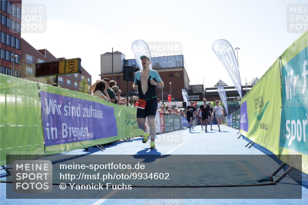 09.08.2026 - GEWOBA Citytriathlon Bremen Yannick Fuchs http://msf.ph/oto/9934602 09.08.2026 14:39:36 Ziel 672, 800, 1106 meine-sportfotos.de