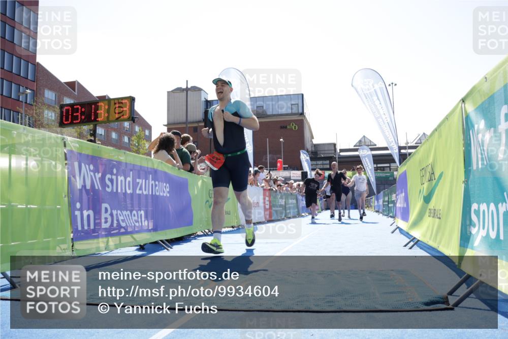 09.08.2026 - GEWOBA Citytriathlon Bremen Yannick Fuchs http://msf.ph/oto/9934604 09.08.2026 14:39:36 Ziel 672, 800, 1106 meine-sportfotos.de