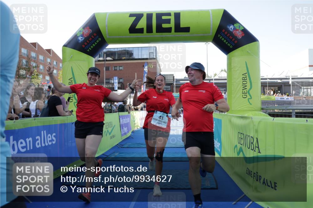 09.08.2026 - GEWOBA Citytriathlon Bremen Yannick Fuchs http://msf.ph/oto/9934627 09.08.2026 11:36:21 Ziel 41 meine-sportfotos.de