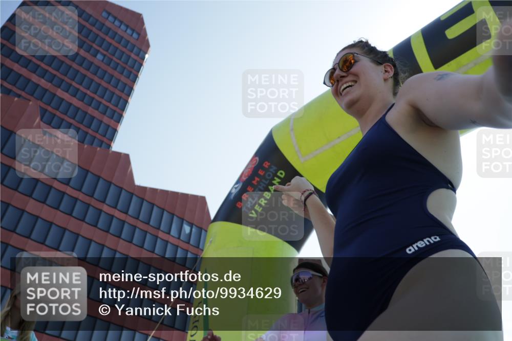 09.08.2026 - GEWOBA Citytriathlon Bremen Yannick Fuchs http://msf.ph/oto/9934629 09.08.2026 14:39:39 Ziel 672, 800, 1106 meine-sportfotos.de