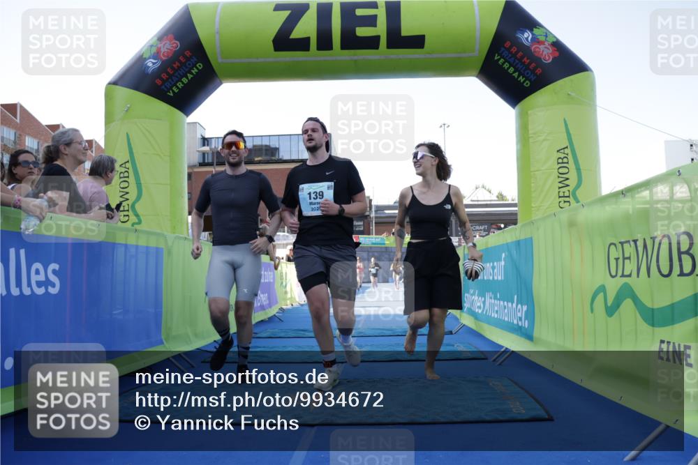 09.08.2026 - GEWOBA Citytriathlon Bremen Yannick Fuchs http://msf.ph/oto/9934672 09.08.2026 11:36:33 Ziel 93, 139 meine-sportfotos.de