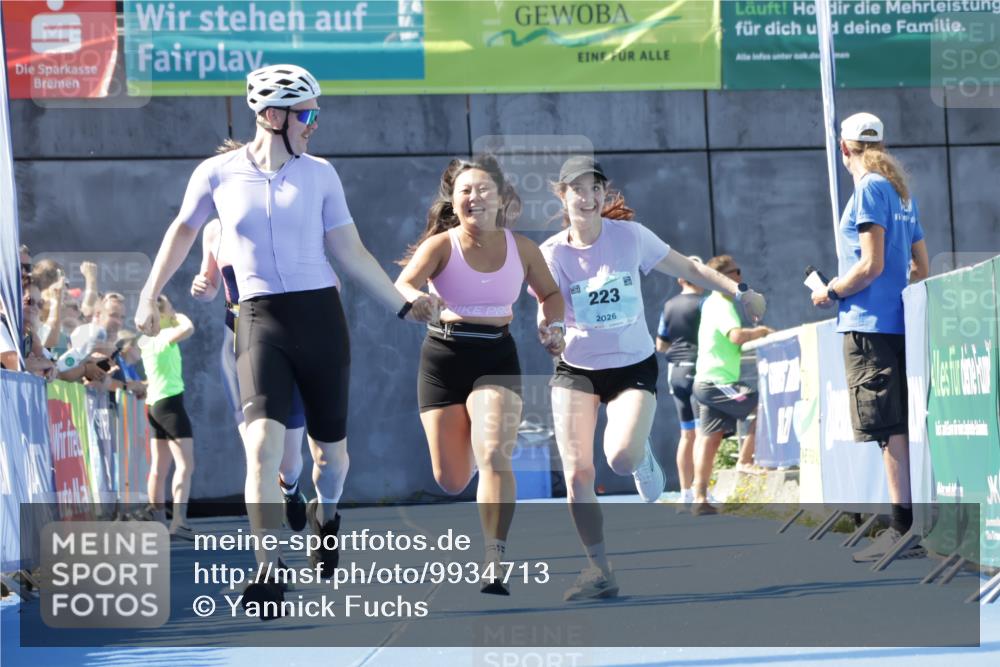 09.08.2026 - GEWOBA Citytriathlon Bremen Yannick Fuchs http://msf.ph/oto/9934713 09.08.2026 11:36:45 Ziel 223, 313 meine-sportfotos.de