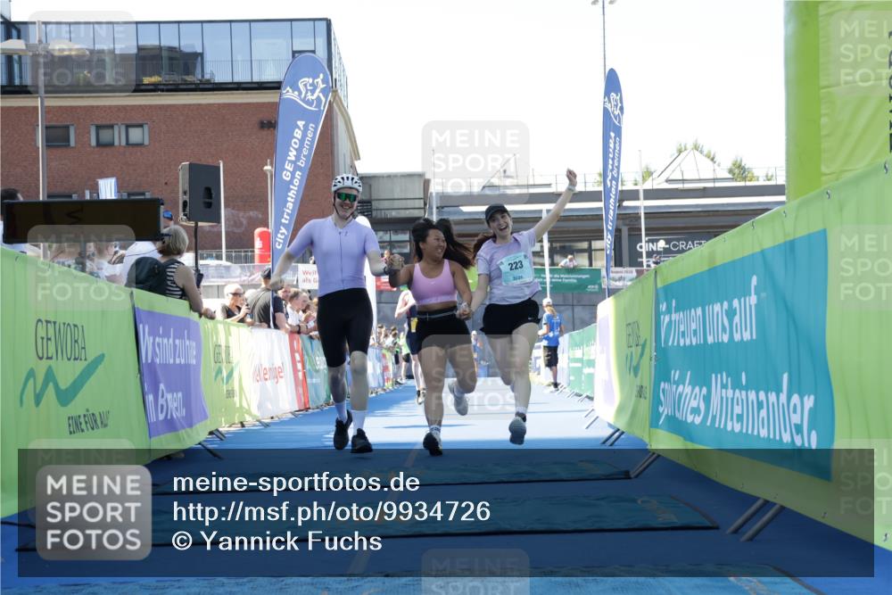 09.08.2026 - GEWOBA Citytriathlon Bremen Yannick Fuchs http://msf.ph/oto/9934726 09.08.2026 11:36:47 Ziel 223, 313 meine-sportfotos.de