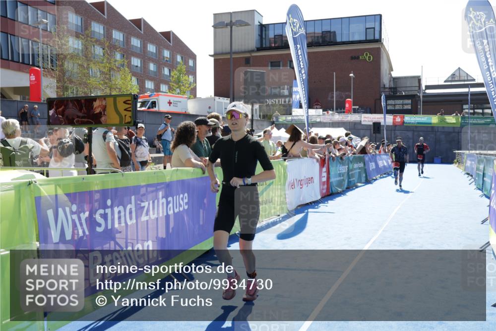 09.08.2026 - GEWOBA Citytriathlon Bremen Yannick Fuchs http://msf.ph/oto/9934730 09.08.2026 14:40:41 Ziel 785, 859, 939, 996 meine-sportfotos.de