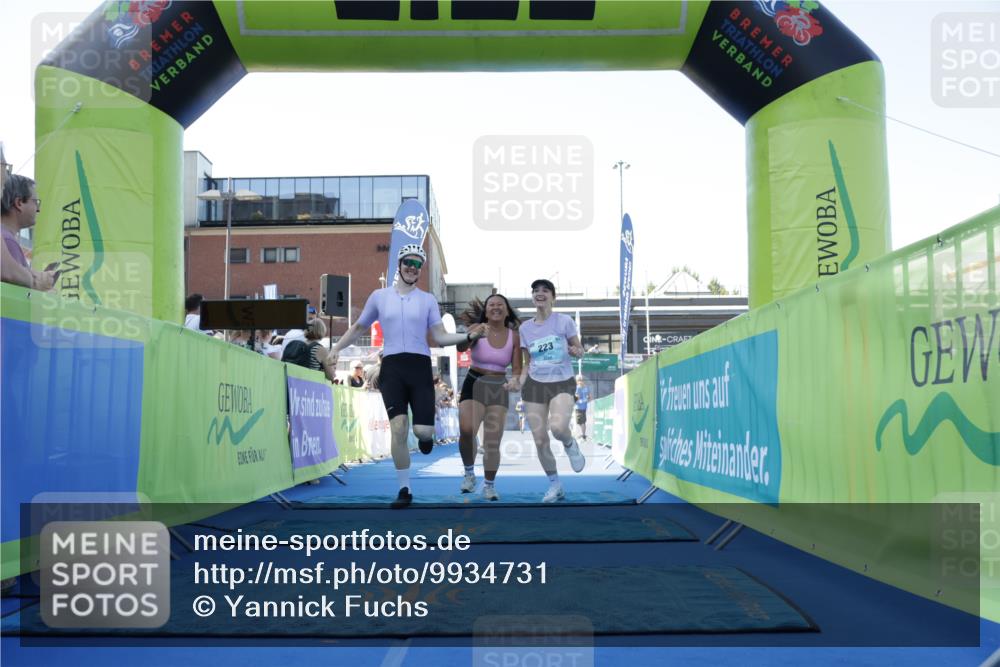 09.08.2026 - GEWOBA Citytriathlon Bremen Yannick Fuchs http://msf.ph/oto/9934731 09.08.2026 11:36:48 Ziel 223, 313 meine-sportfotos.de