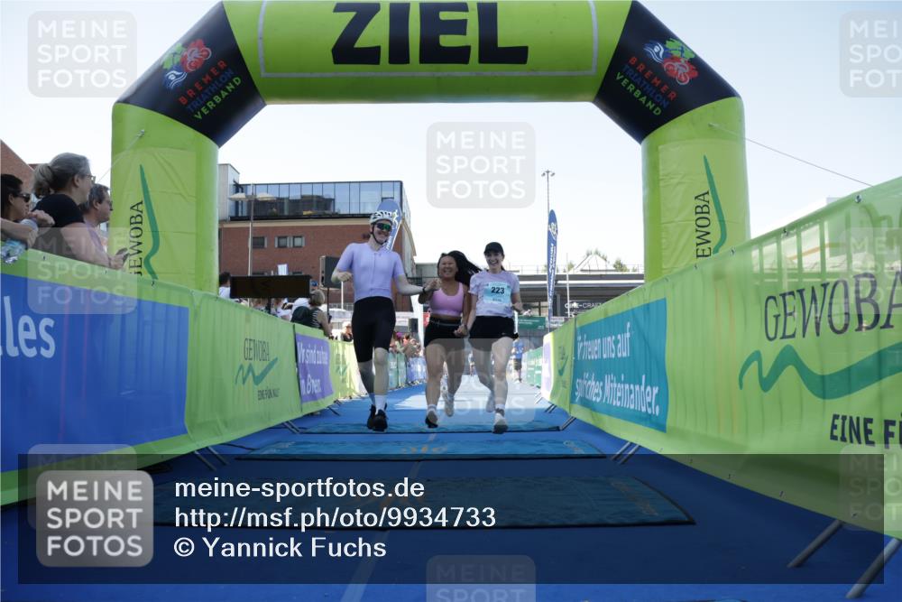 09.08.2026 - GEWOBA Citytriathlon Bremen Yannick Fuchs http://msf.ph/oto/9934733 09.08.2026 11:36:48 Ziel 223, 313 meine-sportfotos.de
