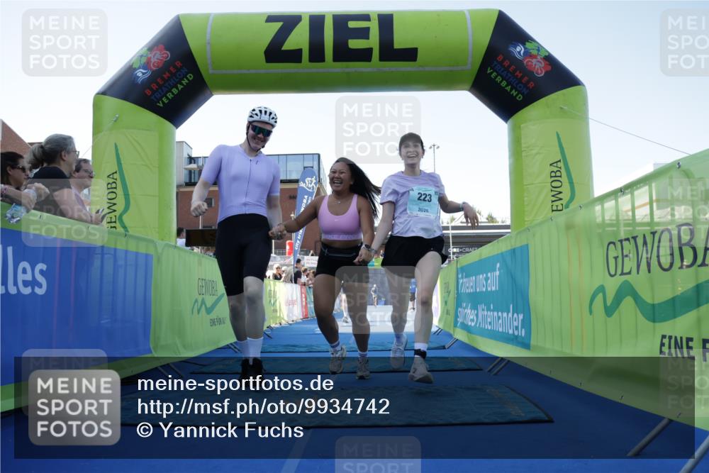 09.08.2026 - GEWOBA Citytriathlon Bremen Yannick Fuchs http://msf.ph/oto/9934742 09.08.2026 11:36:48 Ziel 223, 313 meine-sportfotos.de