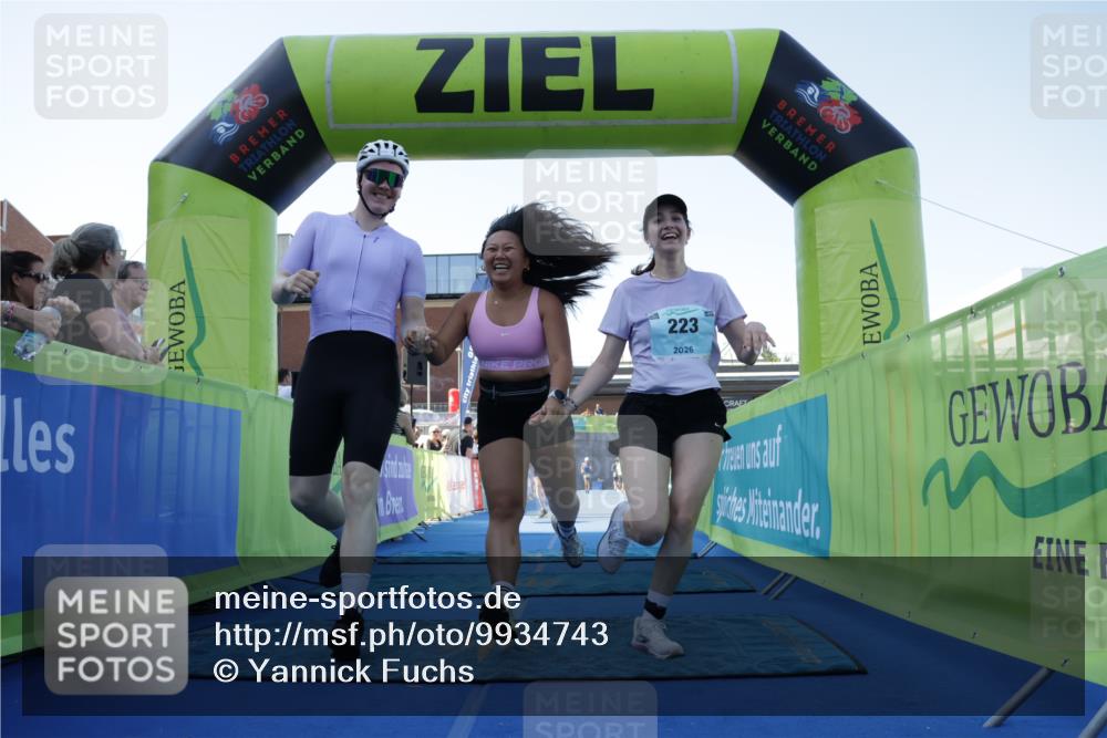 09.08.2026 - GEWOBA Citytriathlon Bremen Yannick Fuchs http://msf.ph/oto/9934743 09.08.2026 11:36:49 Ziel 223, 313 meine-sportfotos.de