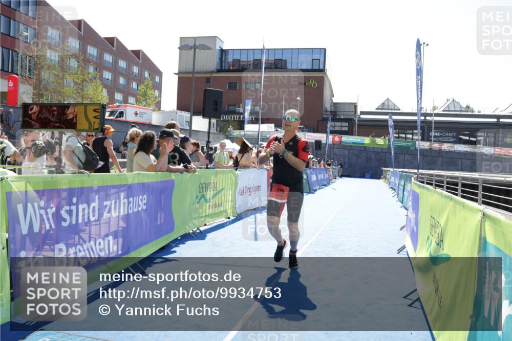 09.08.2026 - GEWOBA Citytriathlon Bremen Yannick Fuchs http://msf.ph/oto/9934753 09.08.2026 14:40:47 Ziel 779, 859, 939 meine-sportfotos.de