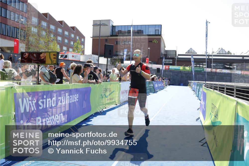 09.08.2026 - GEWOBA Citytriathlon Bremen Yannick Fuchs http://msf.ph/oto/9934755 09.08.2026 14:40:47 Ziel 779, 859, 939 meine-sportfotos.de