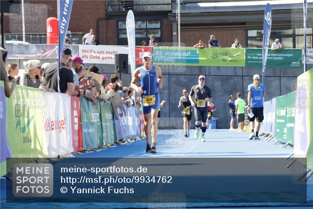 09.08.2026 - GEWOBA Citytriathlon Bremen Yannick Fuchs http://msf.ph/oto/9934762 09.08.2026 11:36:58 Ziel 337, 423 meine-sportfotos.de