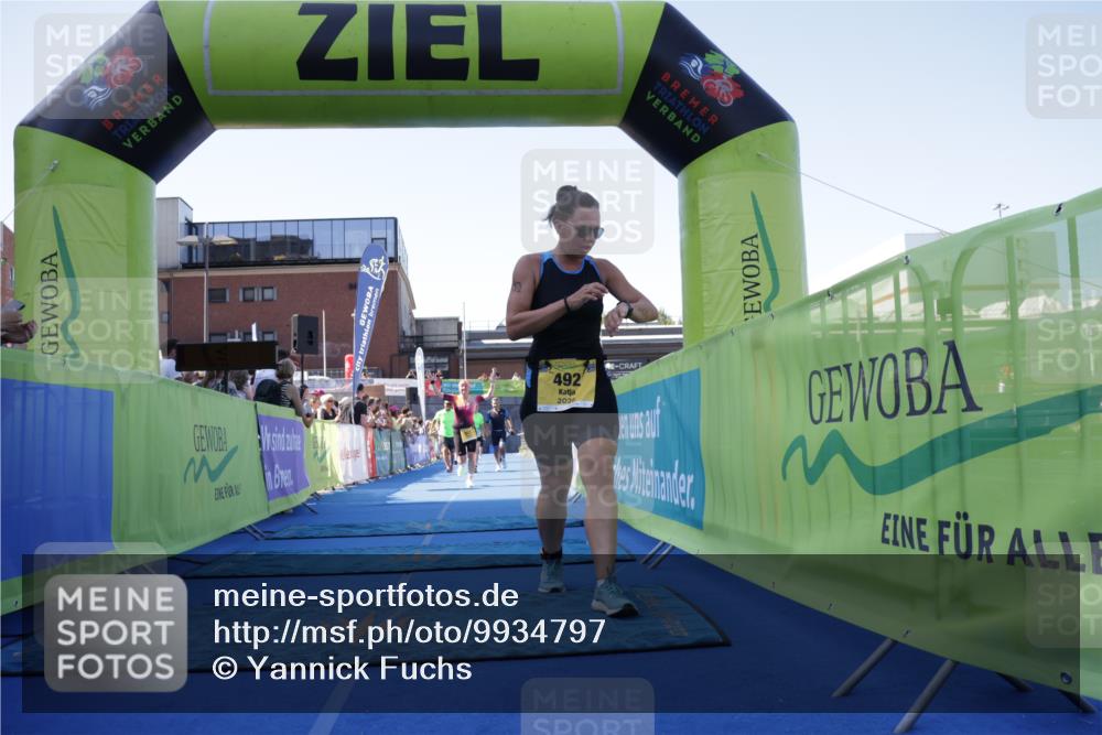 09.08.2026 - GEWOBA Citytriathlon Bremen Yannick Fuchs http://msf.ph/oto/9934797 09.08.2026 11:37:09 Ziel 15, 113, 492, 501 meine-sportfotos.de