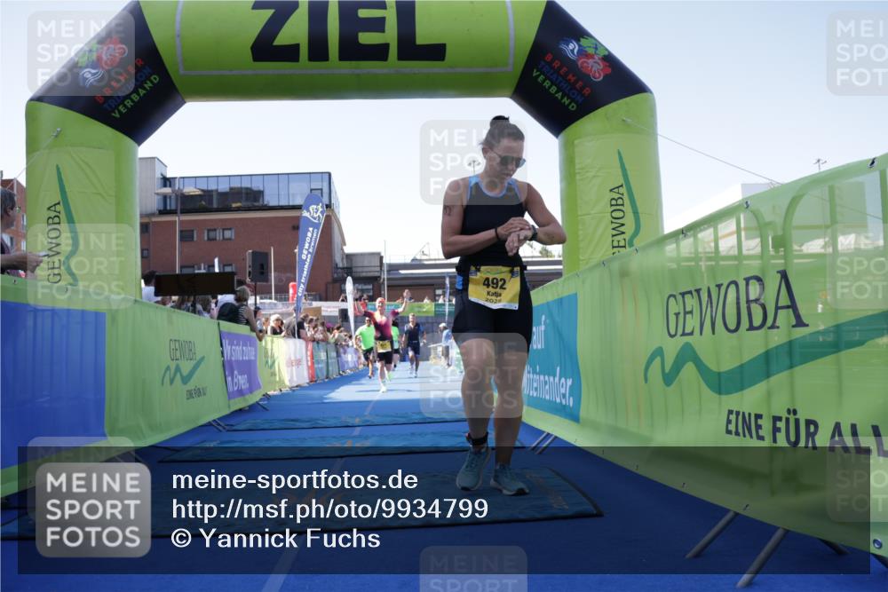 09.08.2026 - GEWOBA Citytriathlon Bremen Yannick Fuchs http://msf.ph/oto/9934799 09.08.2026 11:37:09 Ziel 15, 113, 492, 501 meine-sportfotos.de