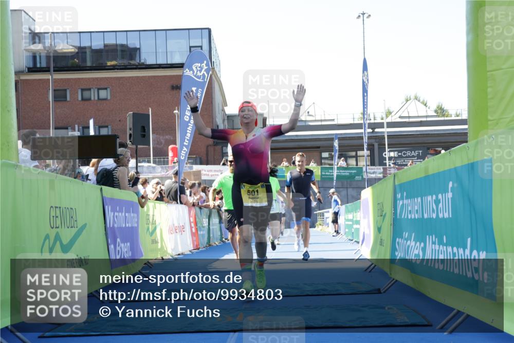 09.08.2026 - GEWOBA Citytriathlon Bremen Yannick Fuchs http://msf.ph/oto/9934803 09.08.2026 11:37:11 Ziel 15, 113, 331, 501 meine-sportfotos.de