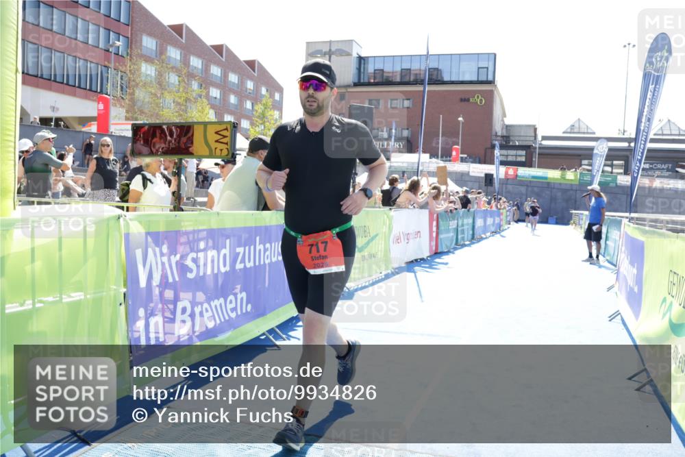 09.08.2026 - GEWOBA Citytriathlon Bremen Yannick Fuchs http://msf.ph/oto/9934826 09.08.2026 14:41:59 Ziel 717 meine-sportfotos.de