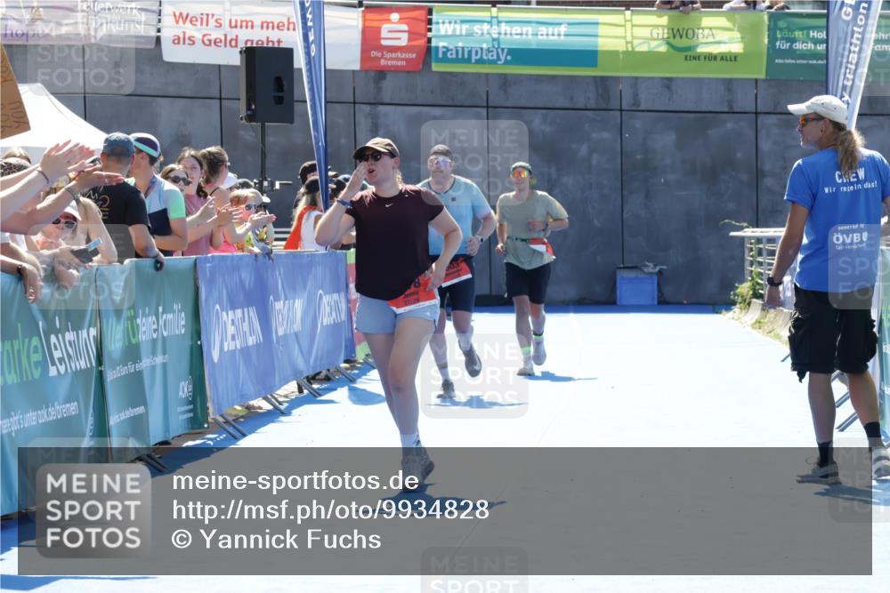 09.08.2026 - GEWOBA Citytriathlon Bremen Yannick Fuchs http://msf.ph/oto/9934828 09.08.2026 14:42:02 Ziel 717, 918 meine-sportfotos.de