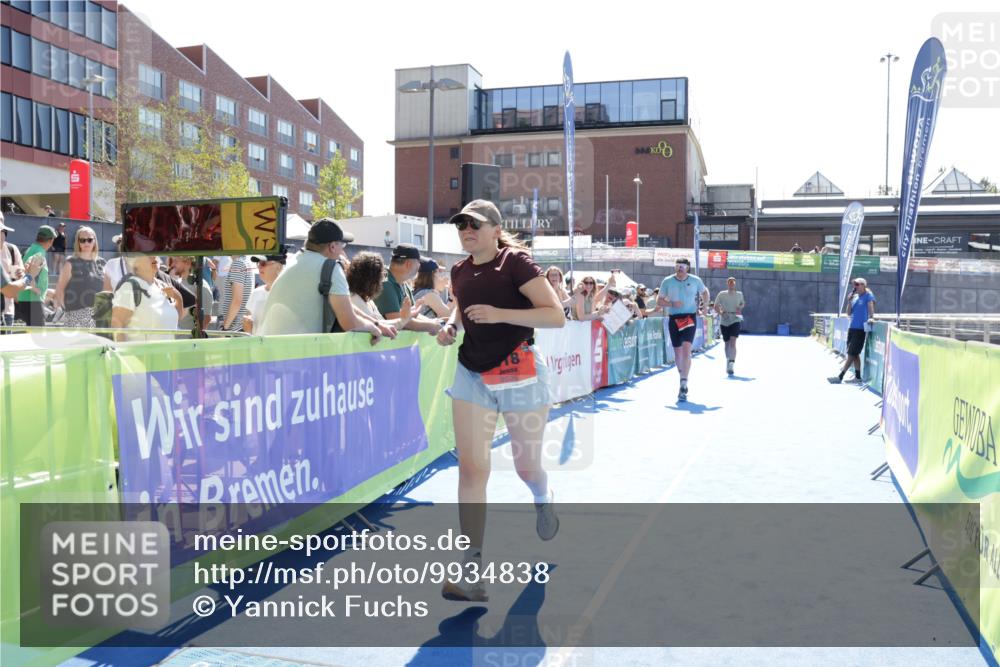 09.08.2026 - GEWOBA Citytriathlon Bremen Yannick Fuchs http://msf.ph/oto/9934838 09.08.2026 14:42:06 Ziel 603, 918 meine-sportfotos.de