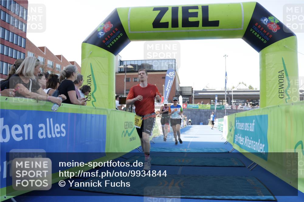 09.08.2026 - GEWOBA Citytriathlon Bremen Yannick Fuchs http://msf.ph/oto/9934844 09.08.2026 11:37:17 Ziel 27, 113, 331, 510 meine-sportfotos.de