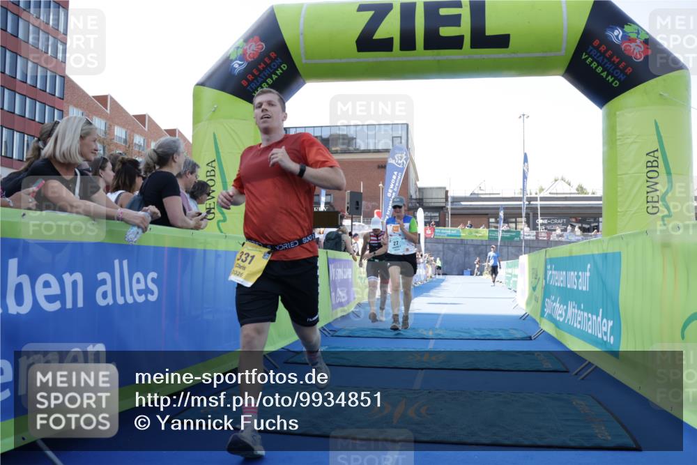 09.08.2026 - GEWOBA Citytriathlon Bremen Yannick Fuchs http://msf.ph/oto/9934851 09.08.2026 11:37:17 Ziel 27, 113, 331, 510 meine-sportfotos.de