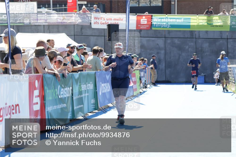 09.08.2026 - GEWOBA Citytriathlon Bremen Yannick Fuchs http://msf.ph/oto/9934876 09.08.2026 14:42:55 Ziel  meine-sportfotos.de
